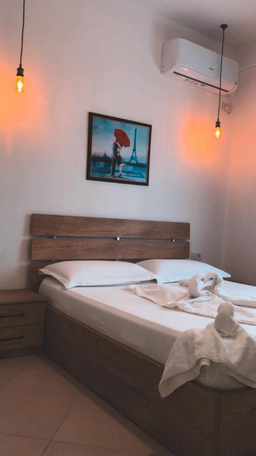 Hotel Apostoli Permet Exterior photo